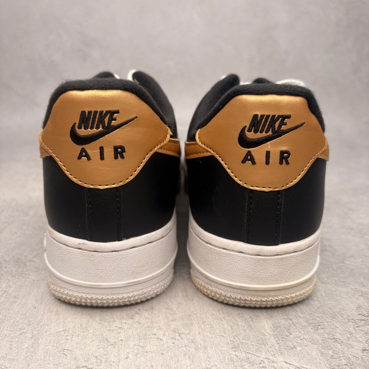Nike Air Force 1 Low Black White Metallic Gold *pre - owned* SIZE 8 - Kicks Collective PA - Nike - CZ9189-001 - Men's Shoes - 8M/9.5W - Pre - Owned - No Box