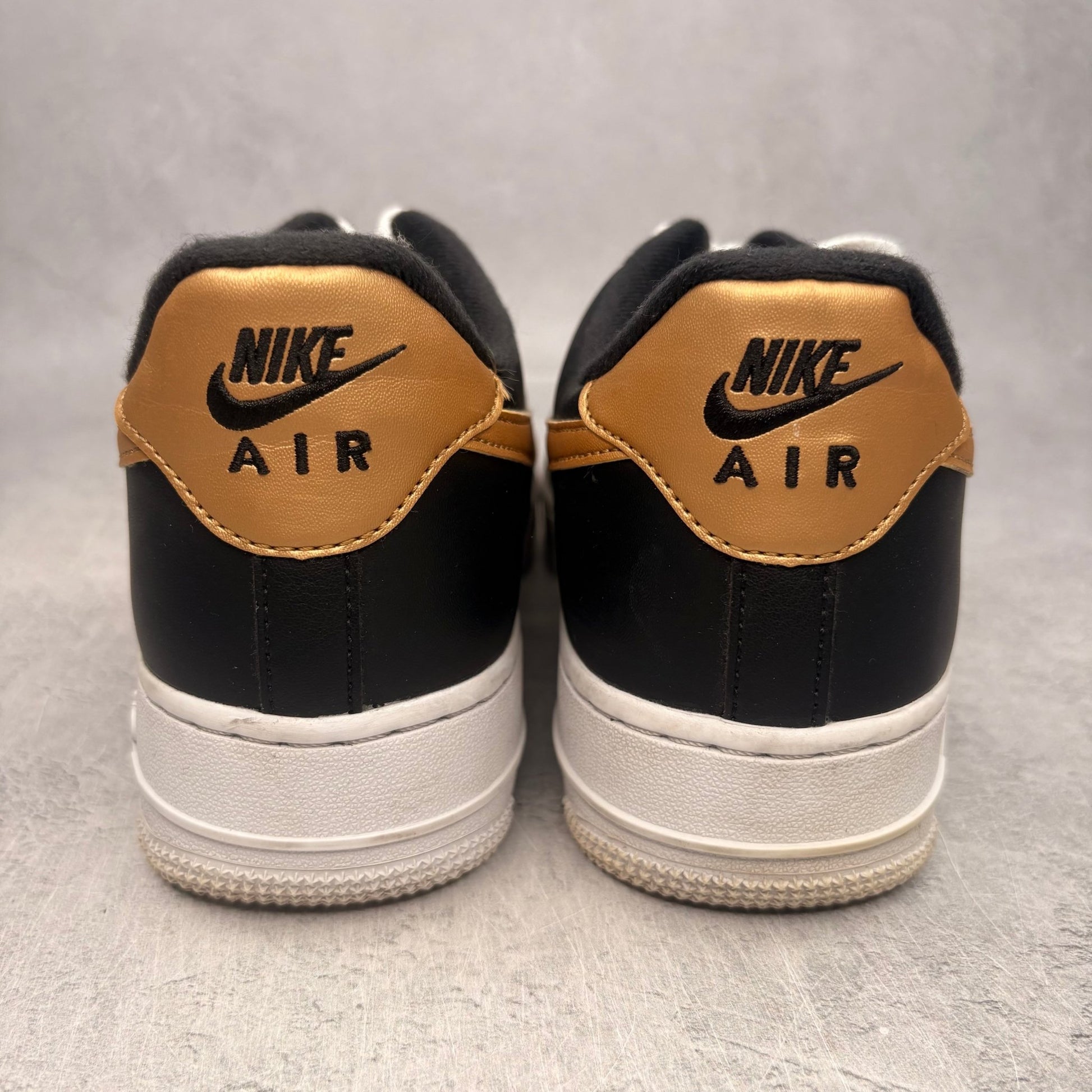 Nike Air Force 1 Low Black White Metallic Gold *pre - owned* SIZE 8 - Kicks Collective PA - Nike - CZ9189-001 - Men's Shoes - 8M/9.5W - Pre - Owned - No Box