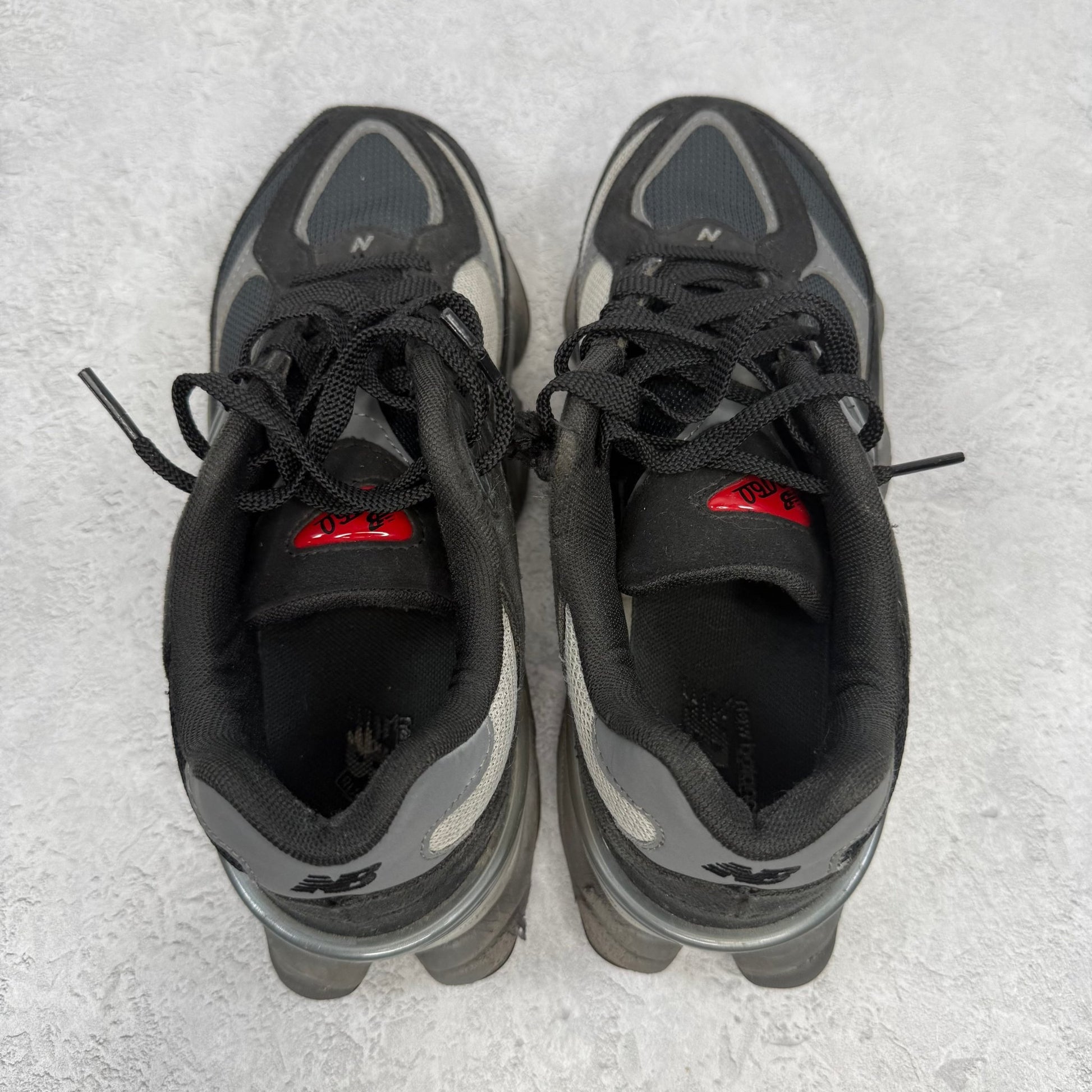 New Balance 9060 Black Grey (GS) *pre - owned* SIZE 6.5Y - Kicks Collective PA - New Balance - GC9060BK - Kid's Shoes - 6.5Y - Pre - Owned