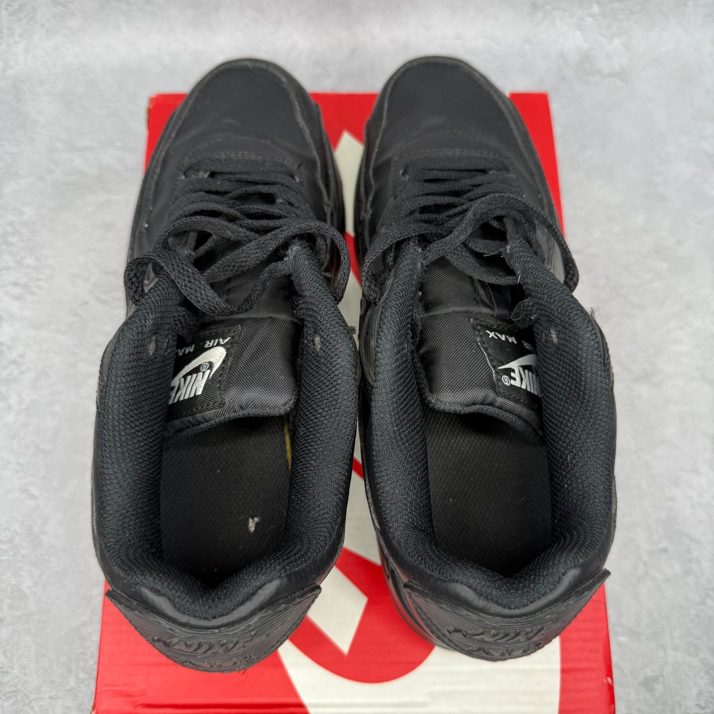 Nike Air Max 90 Recraft Triple Black (GS) *pre-owned* SIZE 6Y