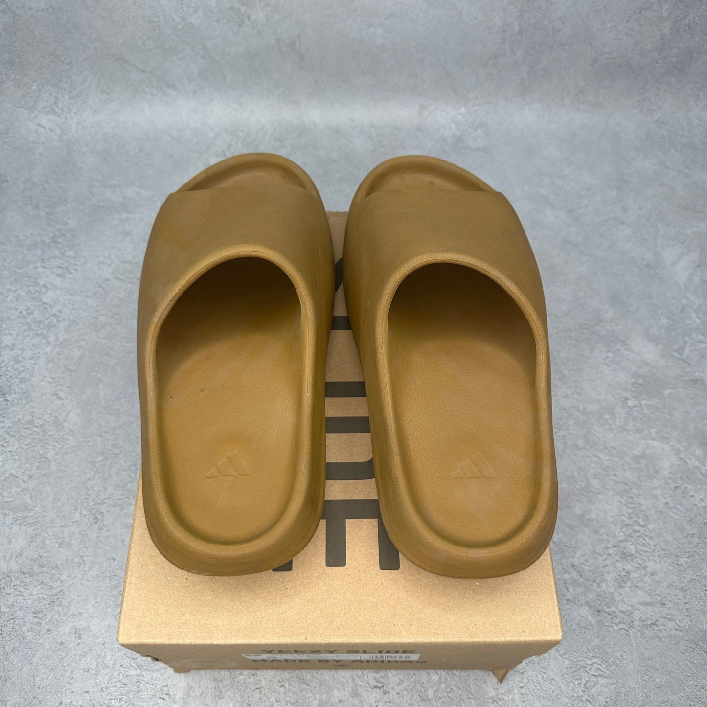 adidas Yeezy Slide Ochre *pre - owned* SIZE 9 - Kicks Collective PA - adidas - GW1931 - Men's Shoes - 9M/10.5W - Pre - Owned