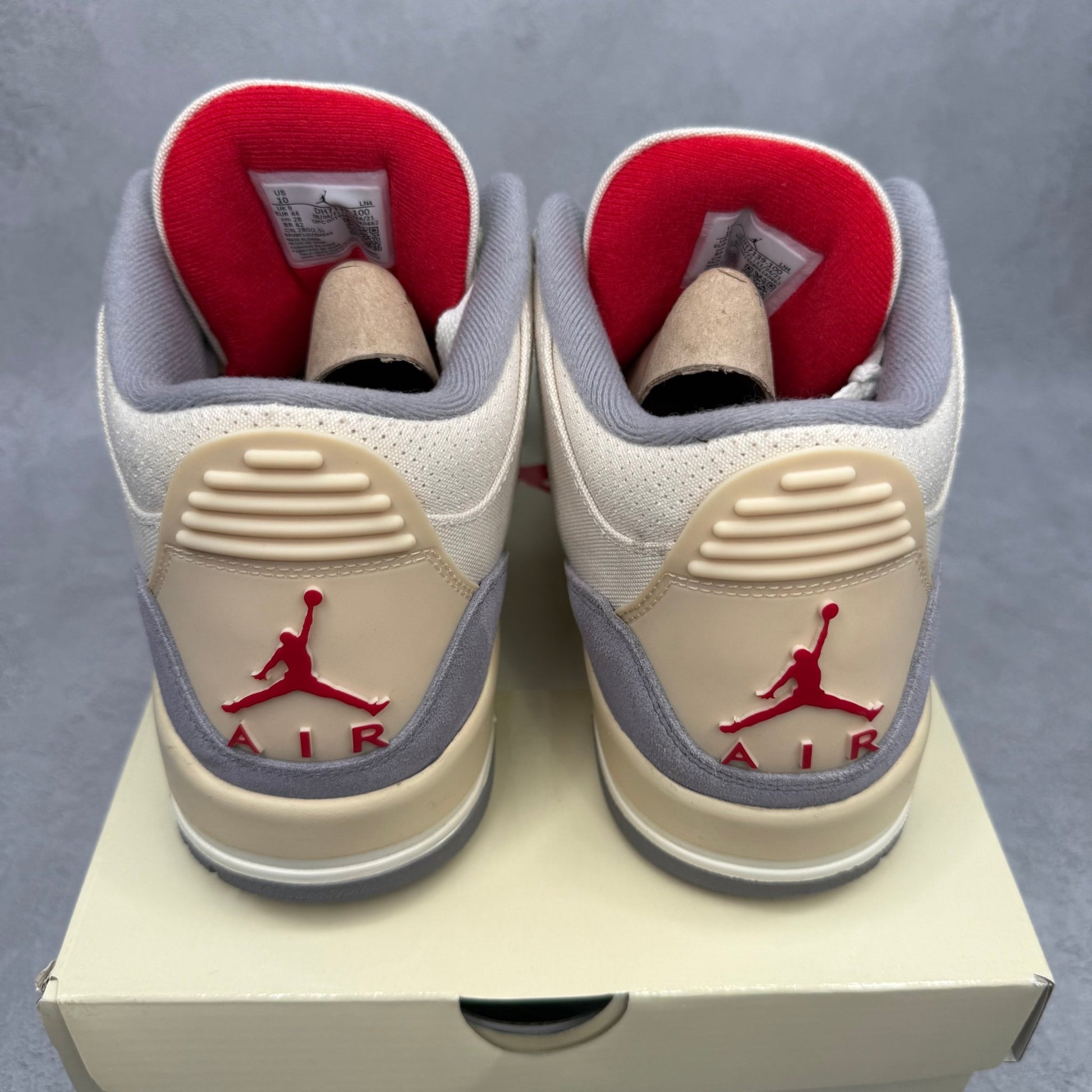 Jordan 3 Retro Muslin *pre - owned* SIZE 10 - Kicks Collective PA - Jordan - DH7139-100 - Men's Shoes - 10M/11.5W - Pre - Owned