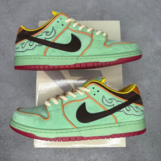Nike SB Dunk Low Rodeo Tourmaline