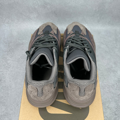 adidas Yeezy Boost 700 Mauve