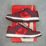 Nike SB Dunk Low Cherry 9 (Pre-Owned) - back