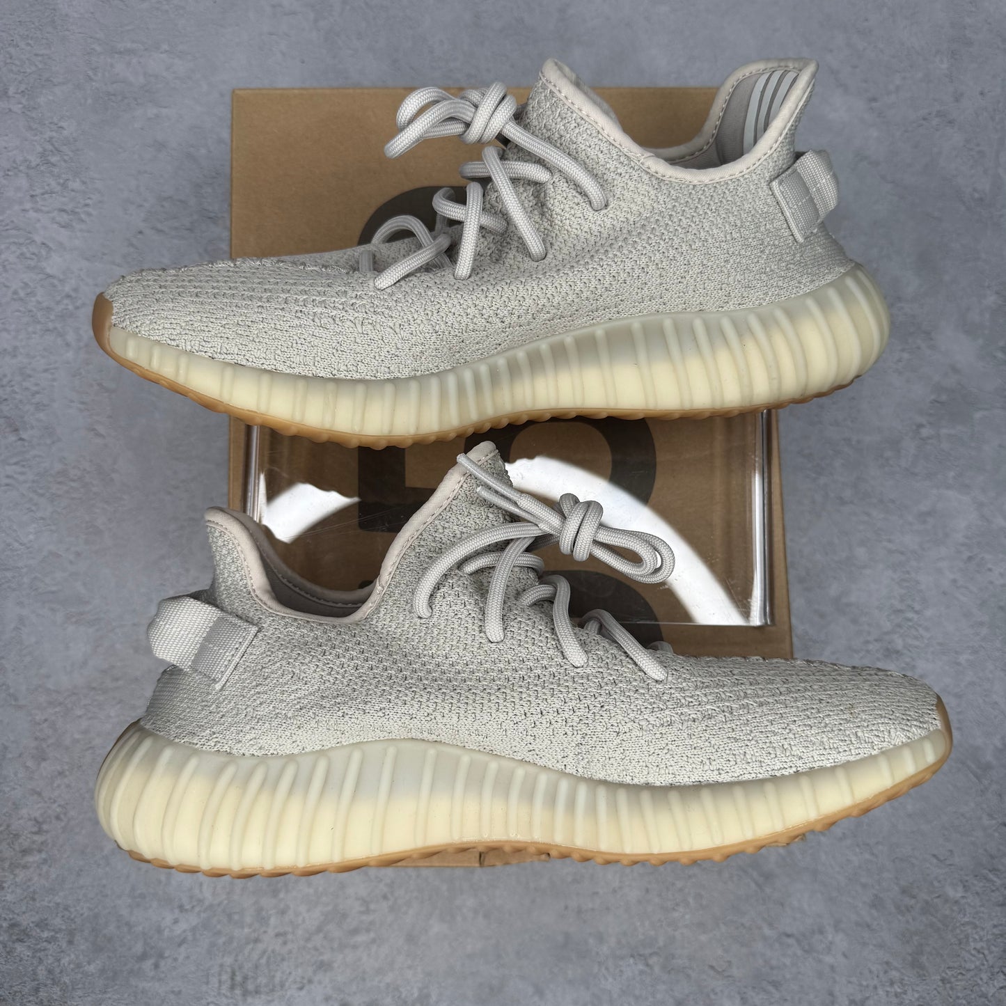 adidas Yeezy Boost 350 V2 Sesame *pre-owned* SIZE 9