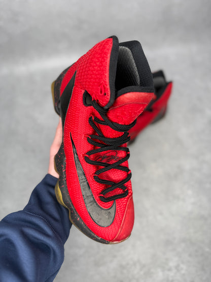Nike LeBron 13 Elite University Red *pre-owned* SIZE 9.5