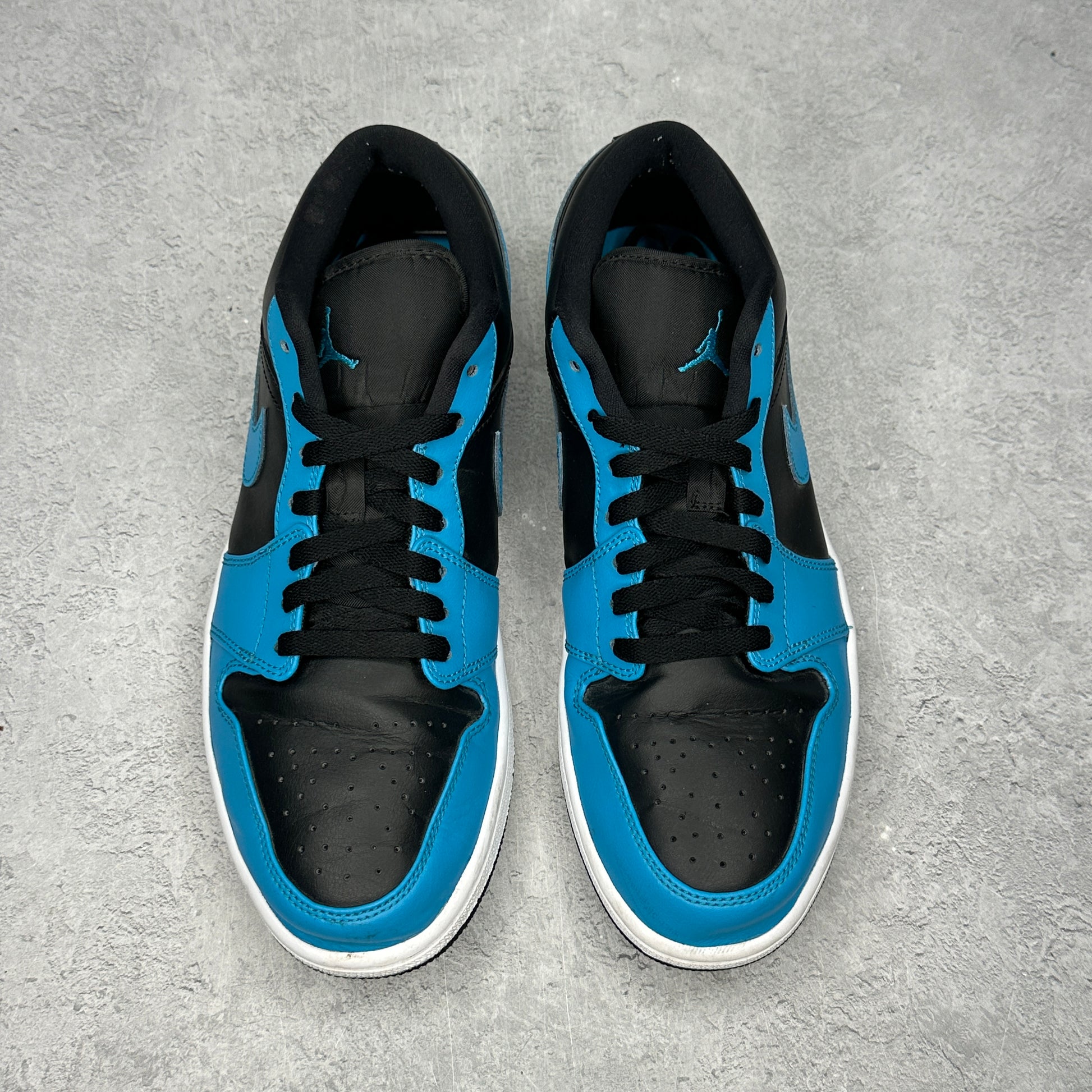 Jordan 1 Low Laser Blue Black *pre-owned* SIZE 10.5