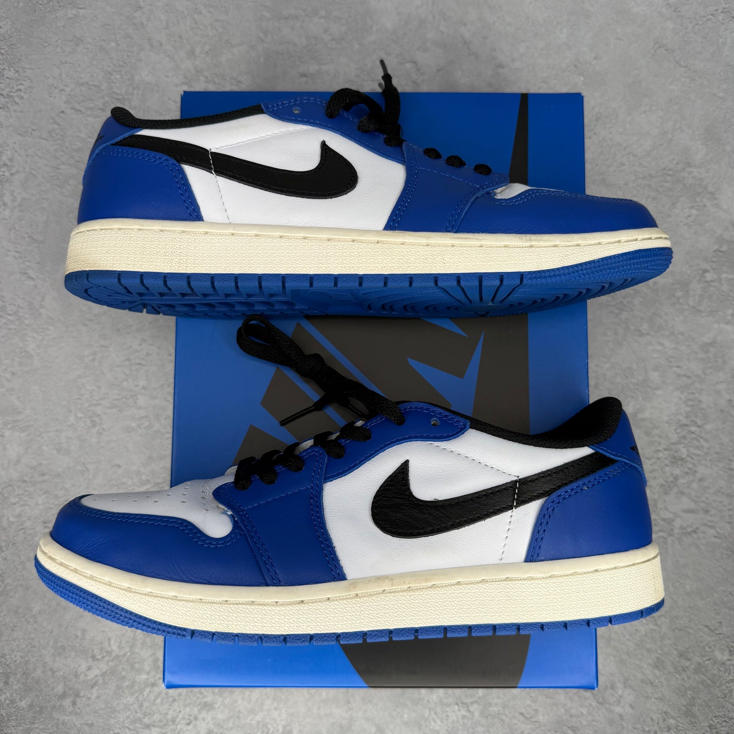 Jordan 1 Retro Low OG Game Royal *pre-owned* SIZE 9