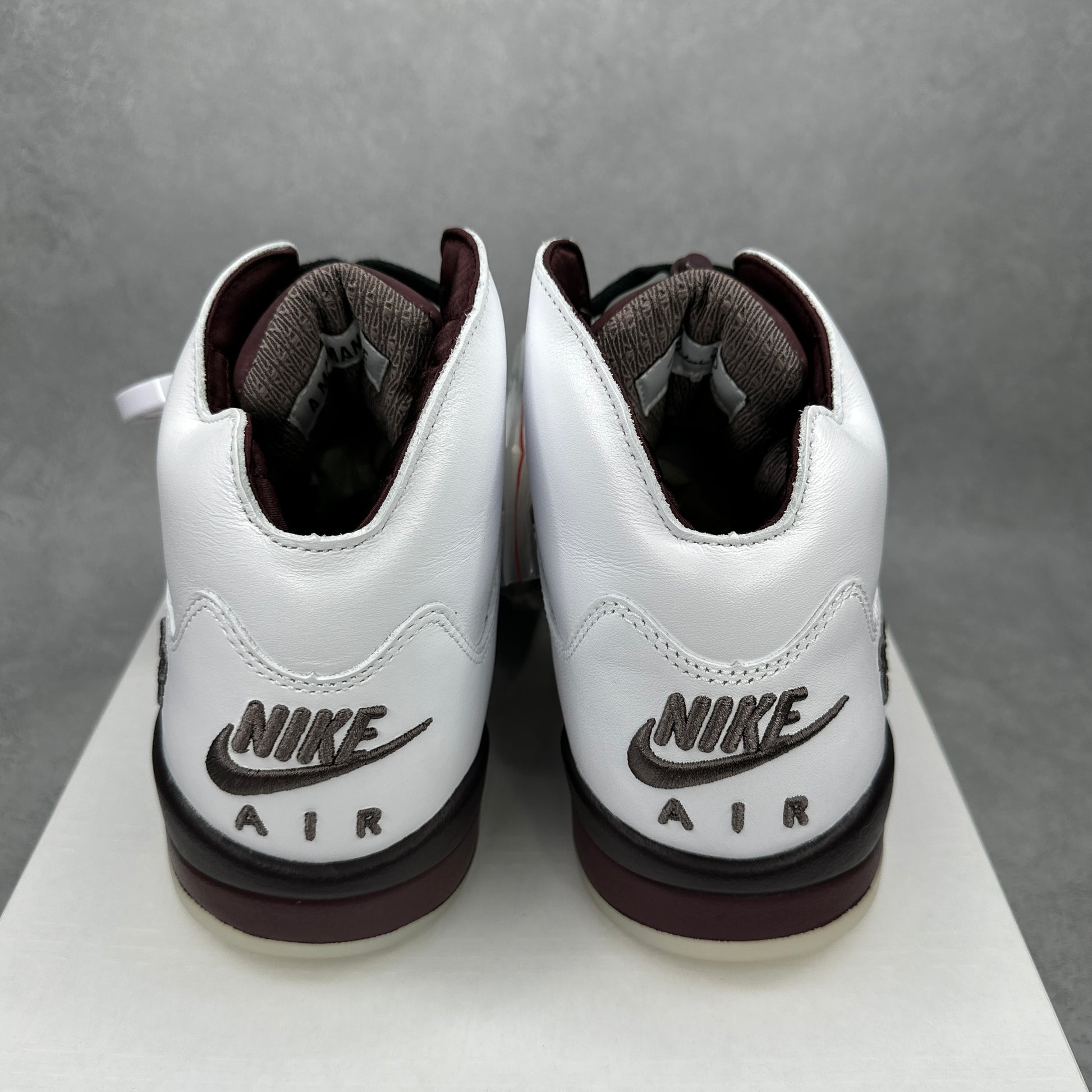 Jordan 5 Retro A Ma Maniére Black Collective