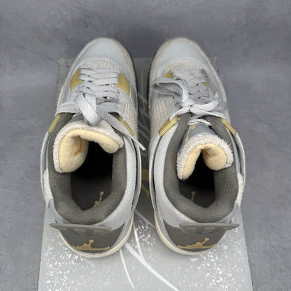 Jordan 4 Retro SE Craft Photon Dust *pre - owned* SIZE 8.5 - Kicks Collective PA - Jordan - DV3742-021 - Men's Shoes - 8.5M/10W - Pre - Owned