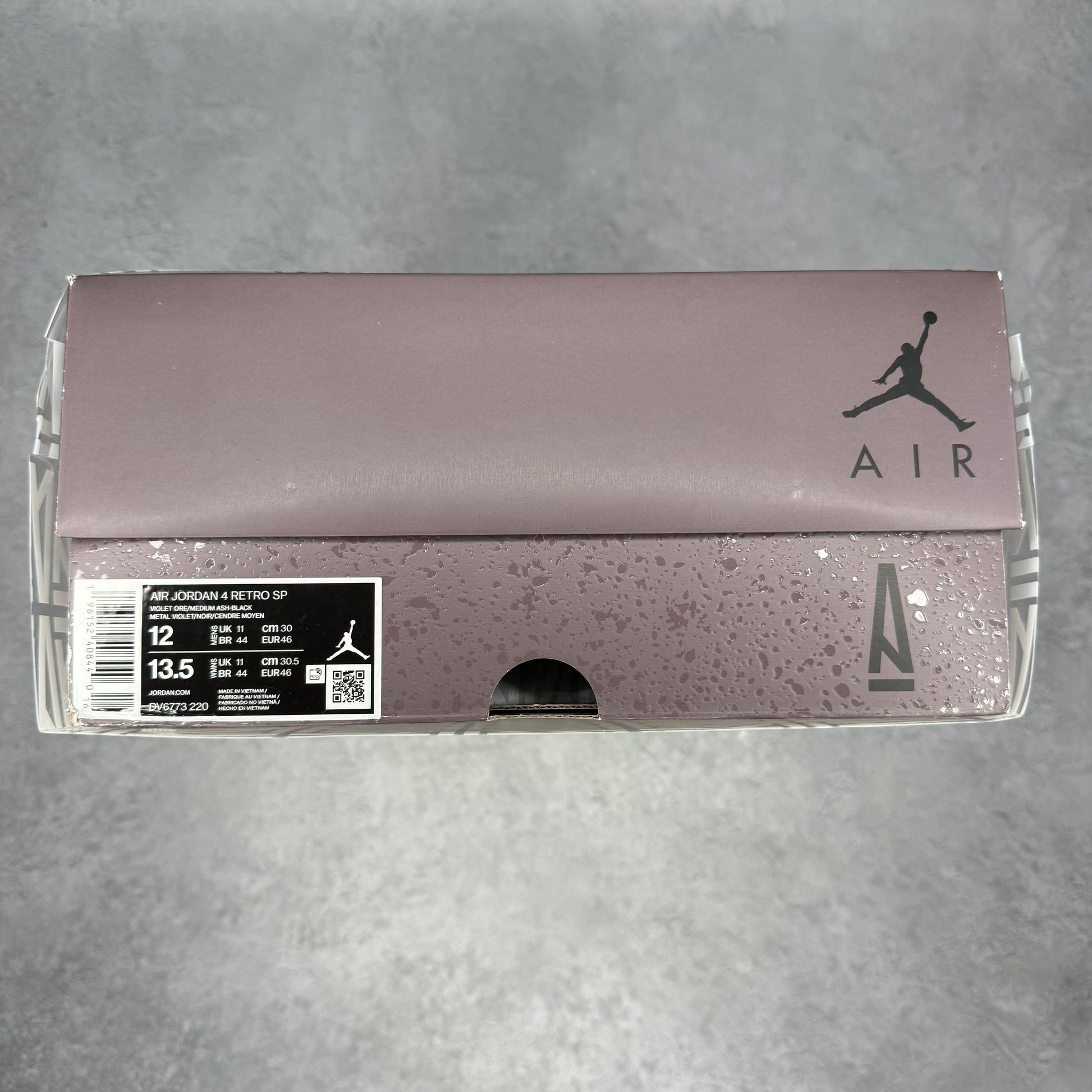 Jordan 4 Retro SP A Ma Maniére Violet Ore *pre-owned* SIZE 12