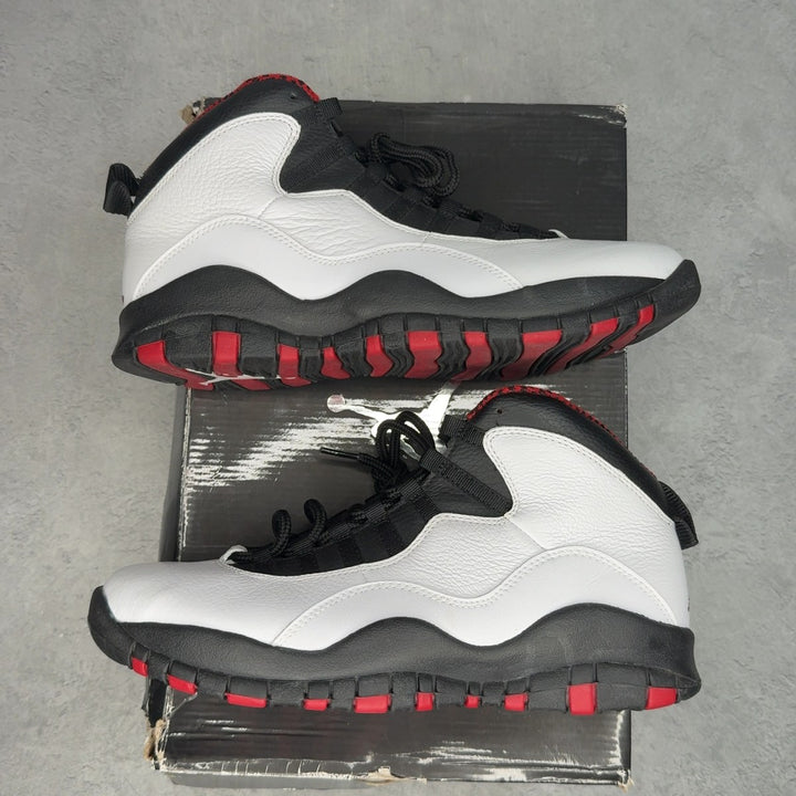 Jordan 10 Retro Chicago Bulls (2012) - Image 1