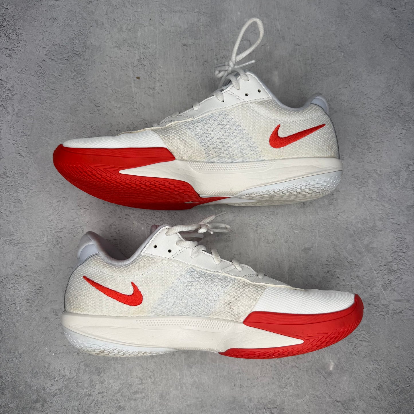 Nike Zoom GT Cut Academy White Picante Red *pre-owned* SIZE 12