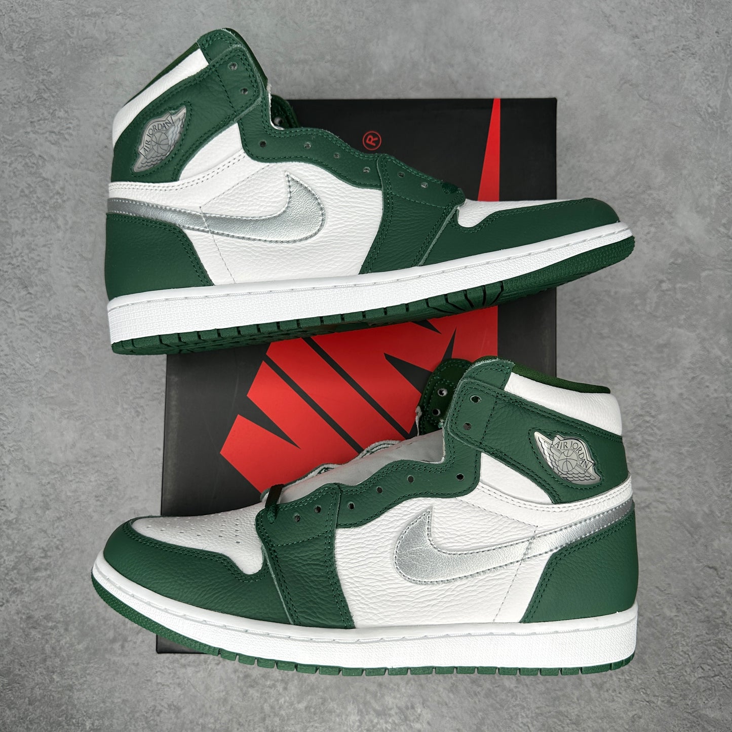 Jordan 1 Retro High OG Gorge Green