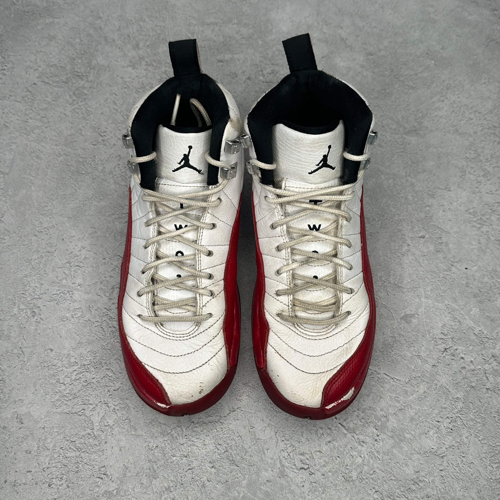 Jordan 12 Retro Cherry (2023) (GS) *pre-owned* SIZE 5Y