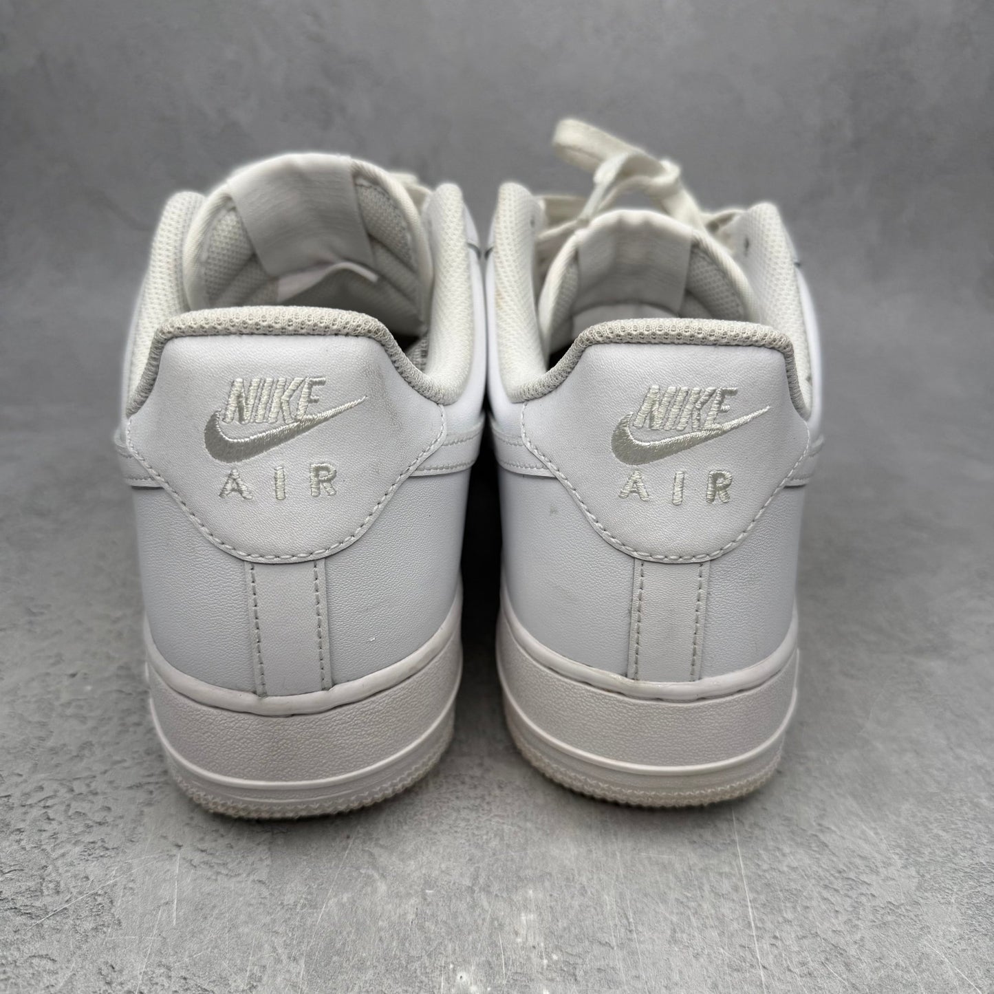Nike Air Force 1 Low '07 White *pre - owned* SIZE 10.5 - Kicks Collective PA - Nike - 315122-111/CW2288-111 - Men's Shoes - 10.5M/12W - Pre - Owned - No Box