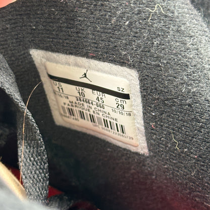 Jordan 6 Retro Black Infrared (2019) *pre-owned* SIZE 11