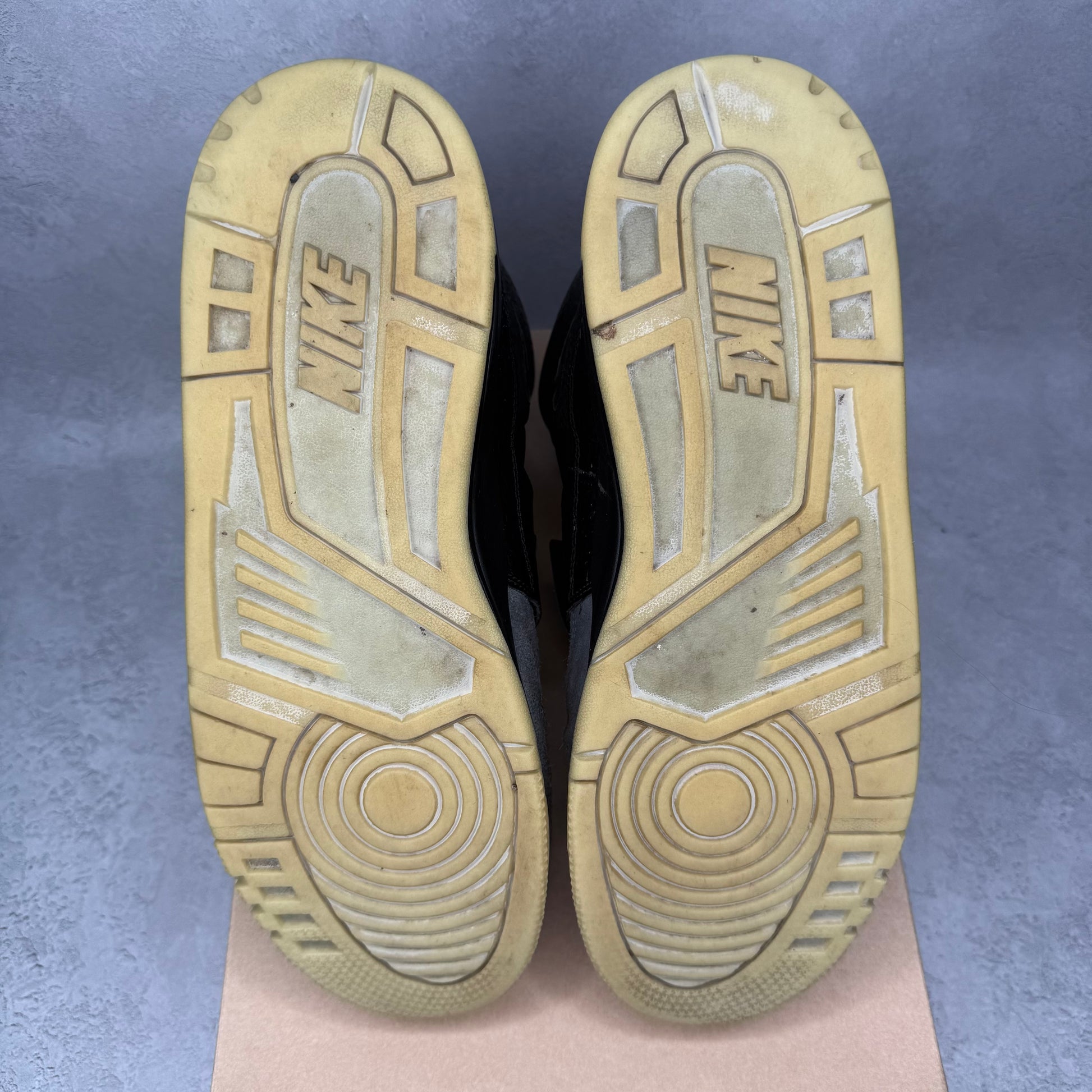 Nike Air Yeezy 1 Blink *pre-owned* SIZE 12