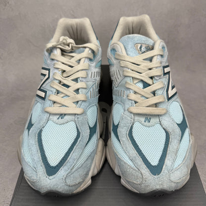 New Balance 9060 Chrome Blue *pre-owned* SIZE 9