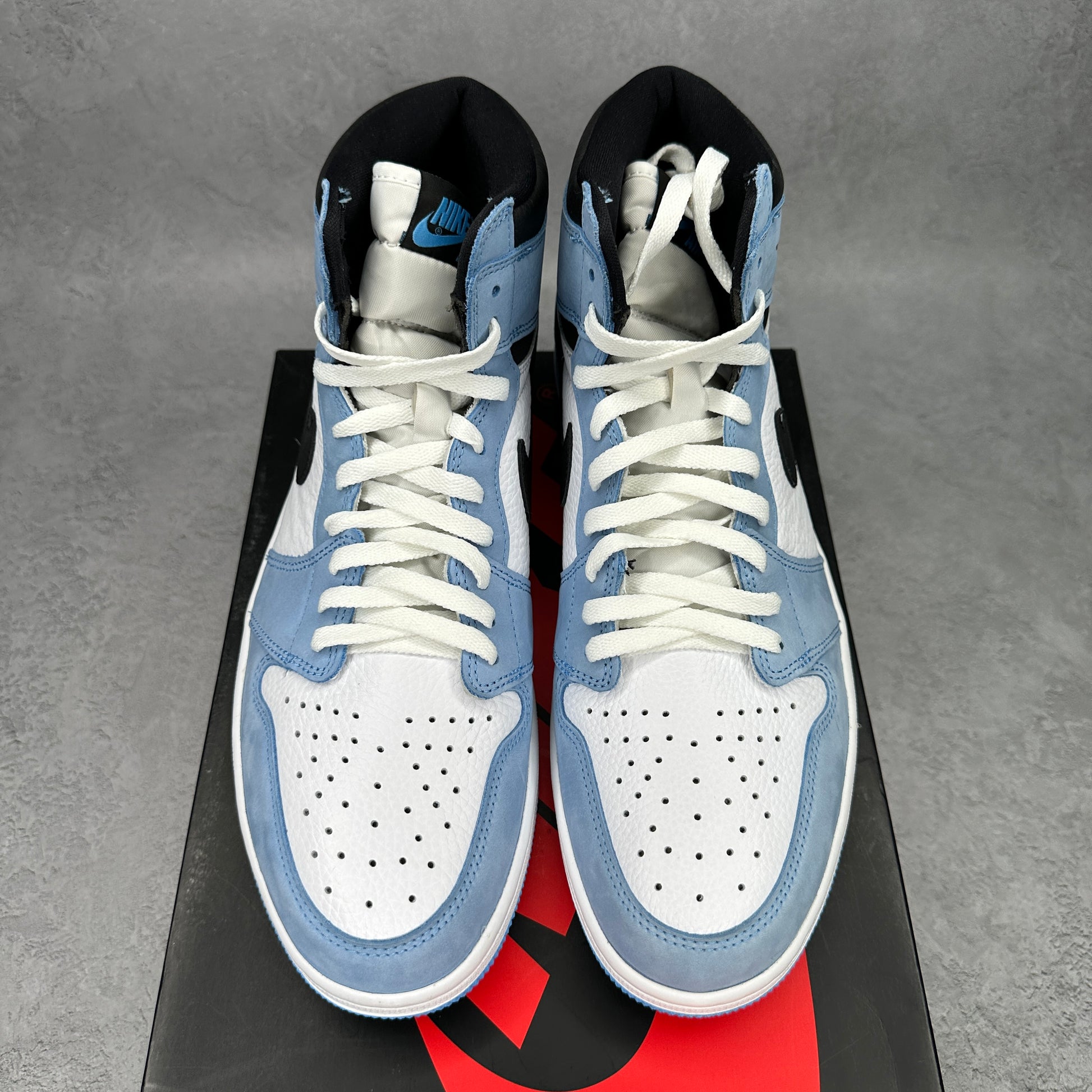 Jordan 1 Retro High OG University Blue