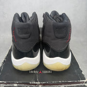 Jordan 11 Retro 72-10 pre-owned size 9.5