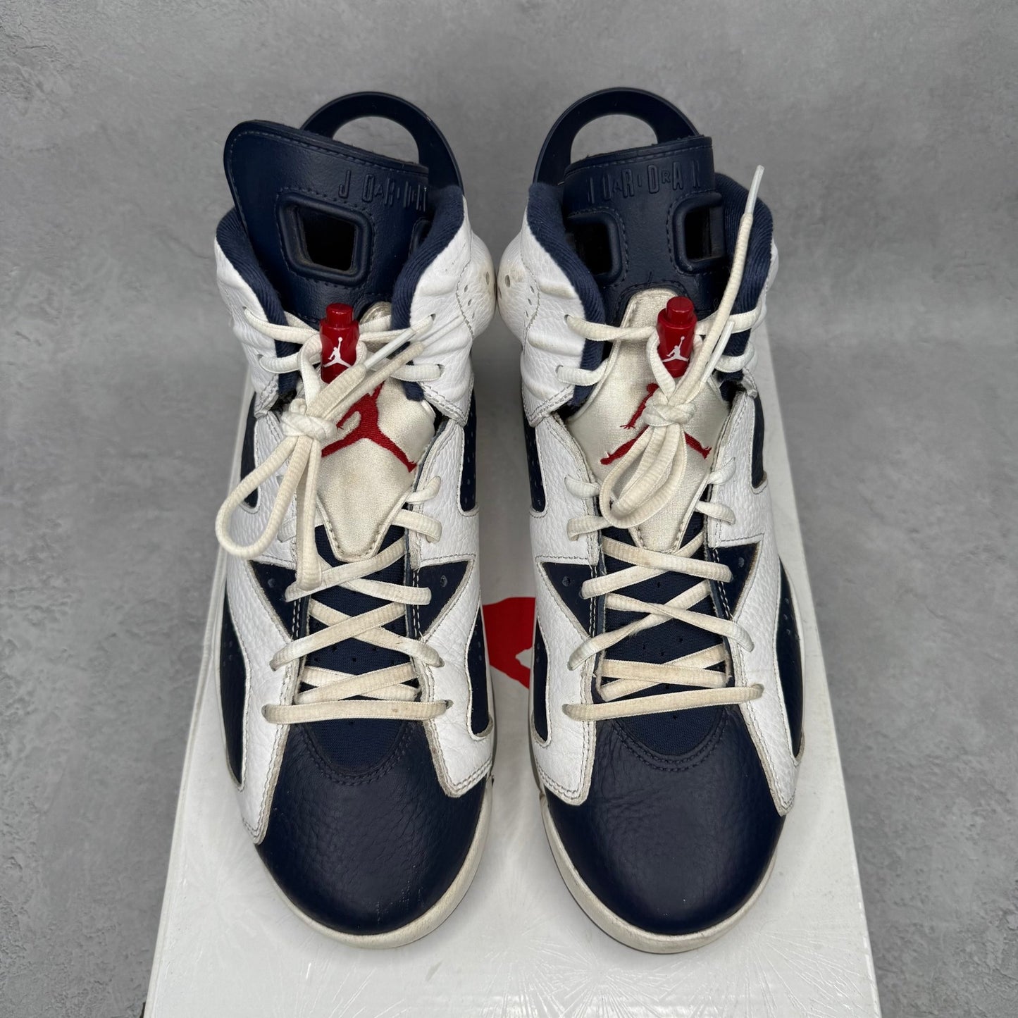 Jordan 6 Retro Olympic (2024) *pre - owned* SIZE 9.5 - Kicks Collective PA - Jordan - CT8529-164 - Men's Shoes - 9.5M/11W - Brand New