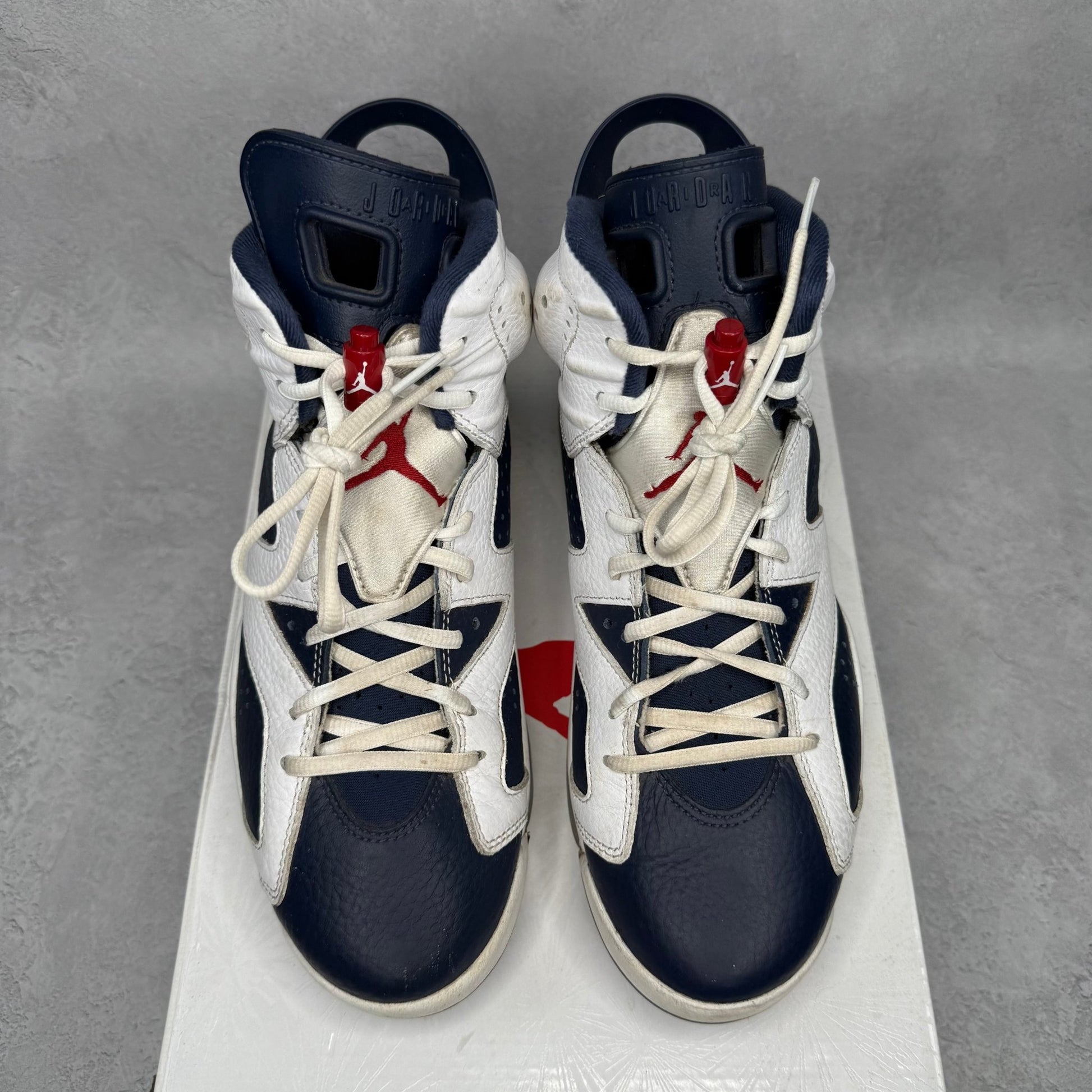 Jordan 6 Retro Olympic (2024) *pre - owned* SIZE 9.5 - Kicks Collective PA - Jordan - CT8529-164 - Men's Shoes - 9.5M/11W - Brand New