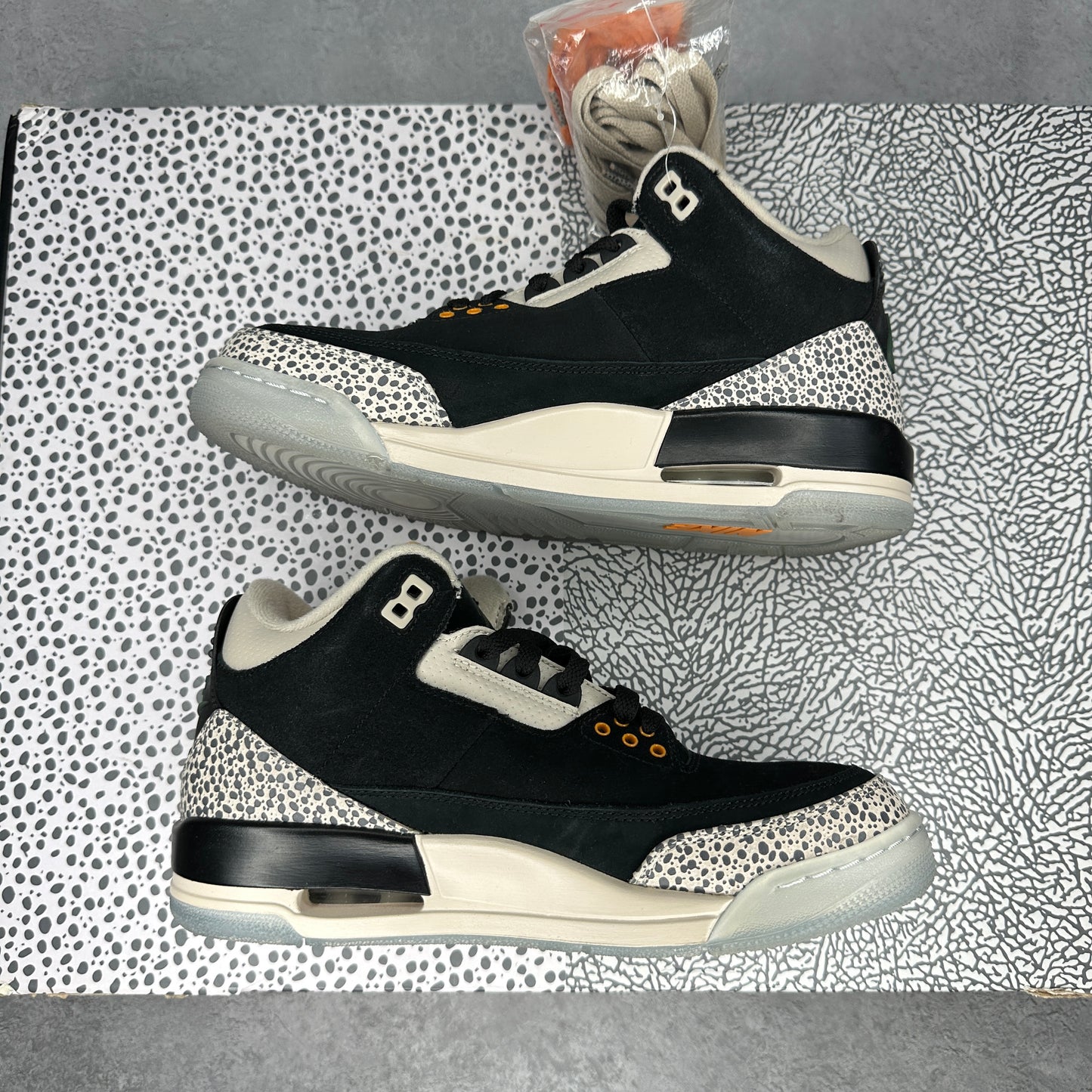 Jordan 3 Retro & Nike Air Max 1 atmos Pack *MISSING AIR MAX'S*