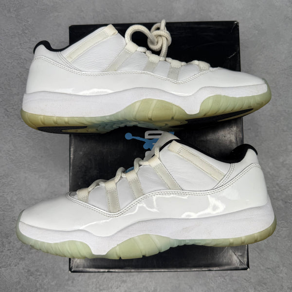 Jordan 11 Retro Low Legend Blue *pre-owned* SIZE 10.5