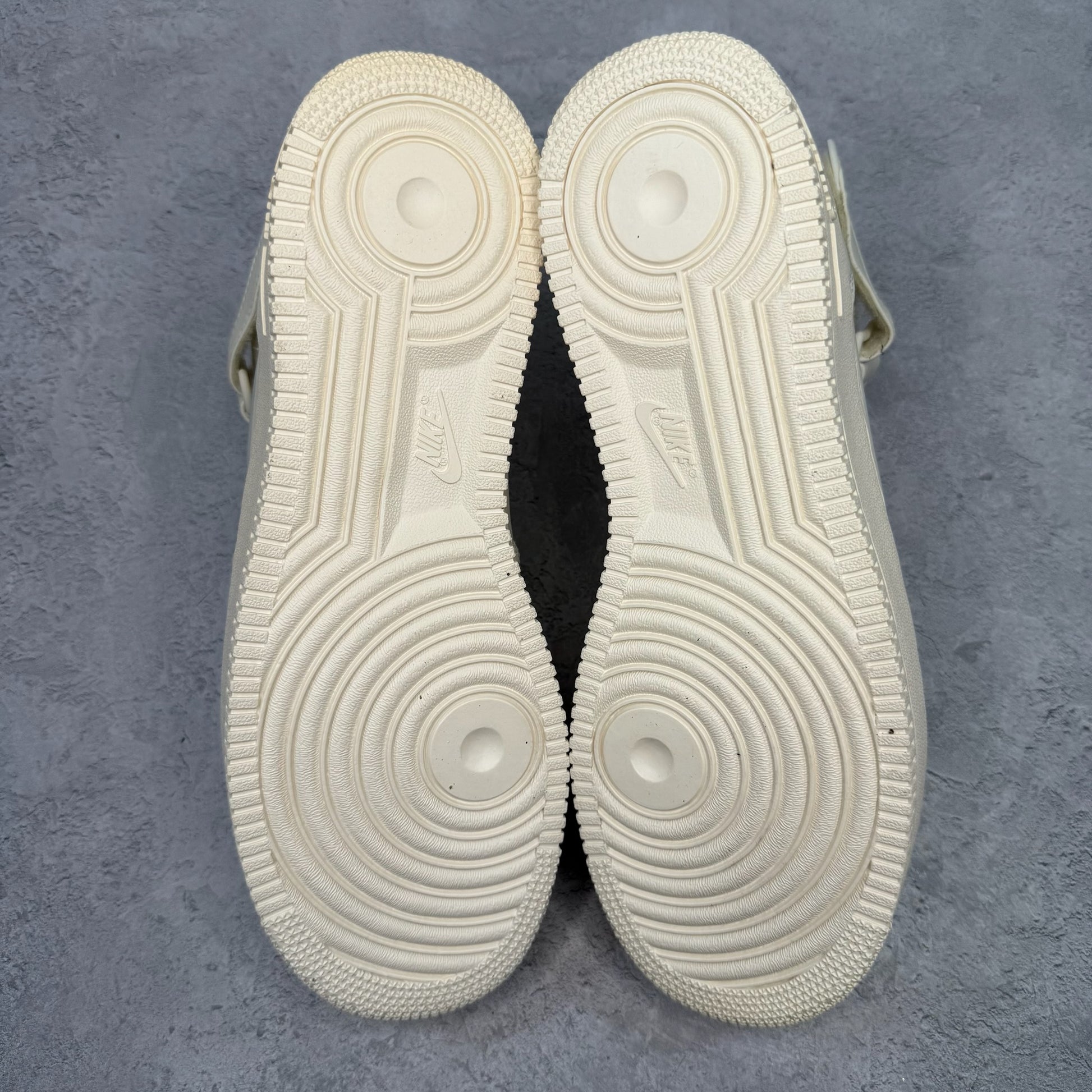 Nike Air Force 1 Retro Prm Sail/Sail - Sail *pre - owned* SIZE 10.5 - Kicks Collective PA - Nike - 941913 - 100 - Men's Shoes - 10.5M/12W - Pre - Owned