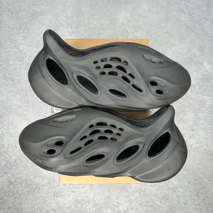 adidas Yeezy Foam RNR Onyx *pre - owned* SIZE 9 - Kicks Collective PA - adidas - HP8739 - Men's Shoes - 9M/10.5W - Pre - Owned - Replacement Box