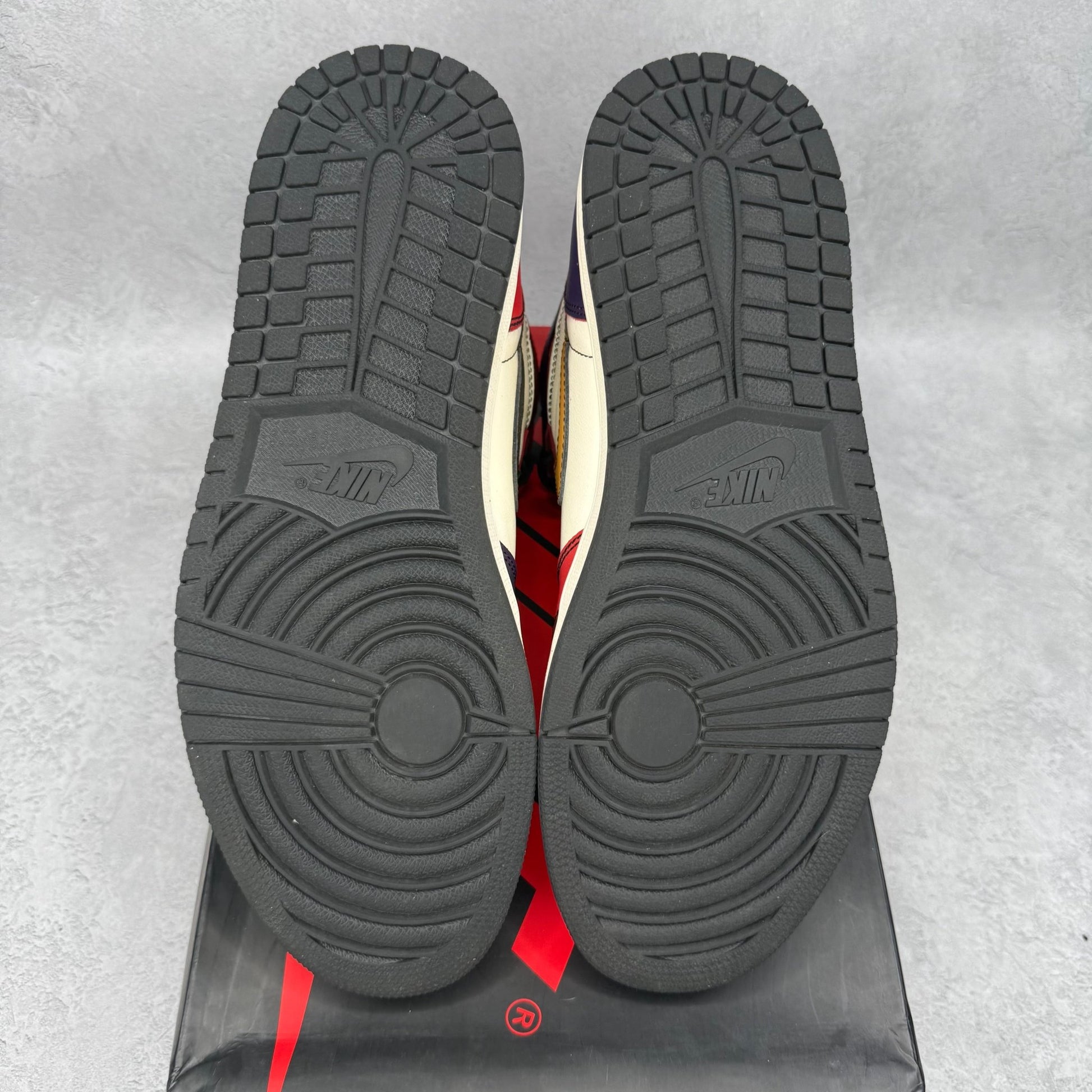 Jordan 1 Retro High OG Defiant SB LA to Chicago *pre - owned* SIZE 11 - Kicks Collective PA - Jordan - CD6578-507 - Men's Shoes - 11M/12.5W - Pre - Owned