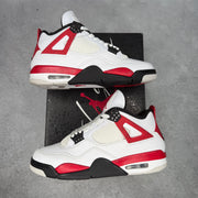 Jordan 4 Retro Red Cement *pre-owned* SIZE 10