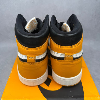 Jordan 1 Retro High OG Taxi *pre - owned* SIZE 9.5 - Kicks Collective PA - Jordan - 555088-711 - Men's Shoes - 9.5M/11W - Pre - Owned