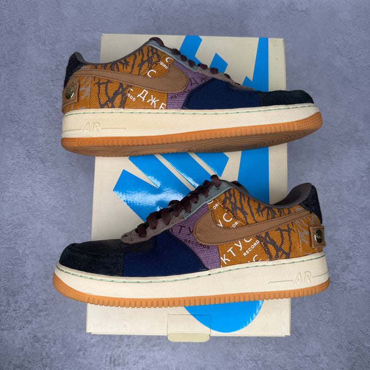 Nike Air Force 1 Low Travis Scott Cactus Jack *pre-owned* SIZE 10
