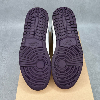 Jordan 1 Retro Grand Purple *pre-owned* SIZE 9