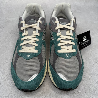 New Balance 2002R New Spruce Magnet *pre-owned* SIZE 12