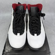 Jordan 10 Retro Chicago Bulls (2012) *pre-owned* SIZE 8