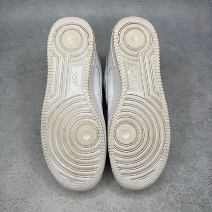 Nike Air Force 1 Low '07 White *pre - owned* SIZE 10.5 - Kicks Collective PA - Nike - 315122-111/CW2288-111 - Men's Shoes - 10.5M/12W - Pre - Owned - No Box