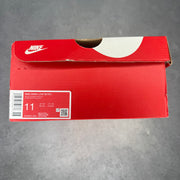 Nike Dunk Low Knicks pre-owned size 11