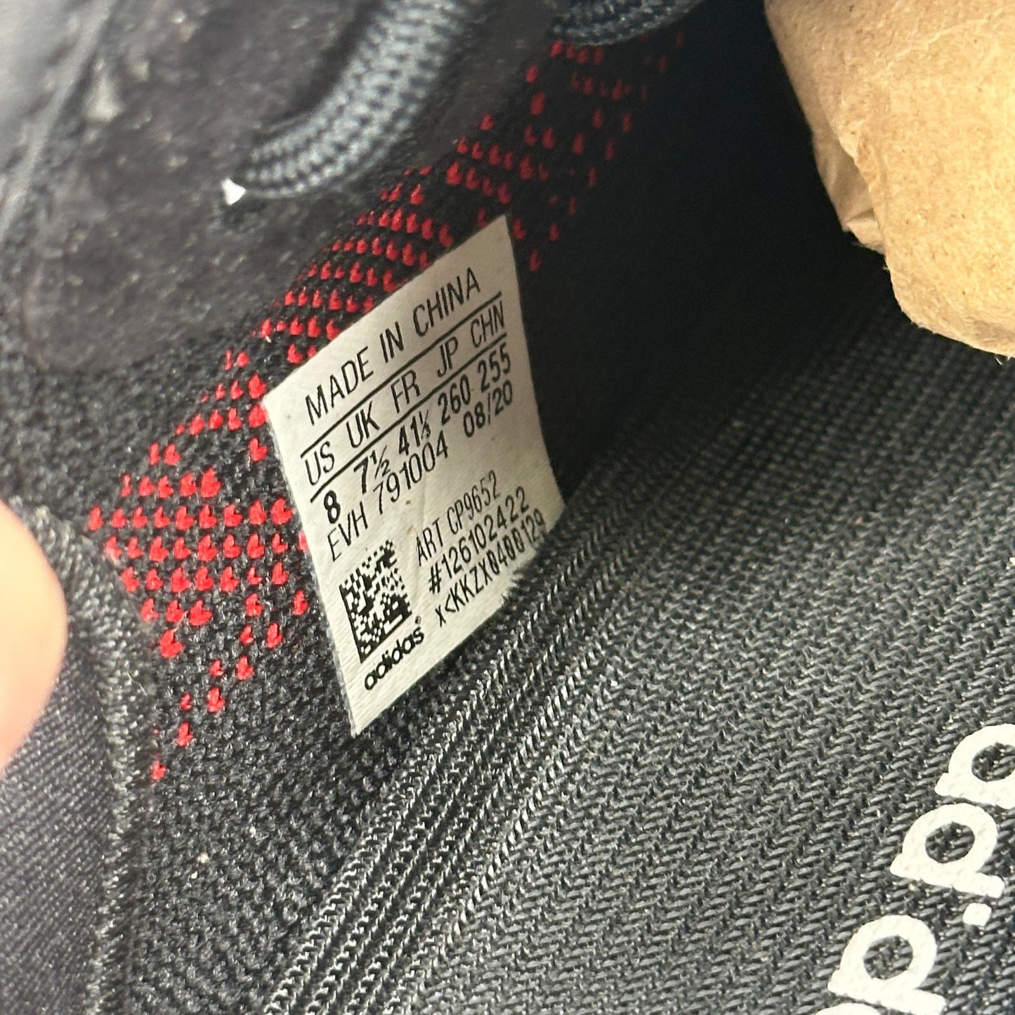 adidas Yeezy Boost 350 V2 Black Red *pre-owned* SIZE 8