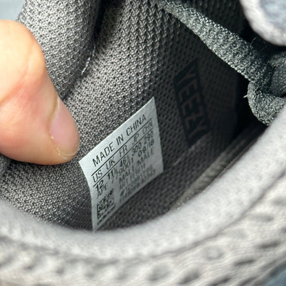 adidas Yeezy Boost 700 Mauve