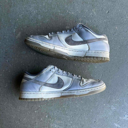 Nike Dunk Low SE Light Carbon *pre-owned* SIZE 10