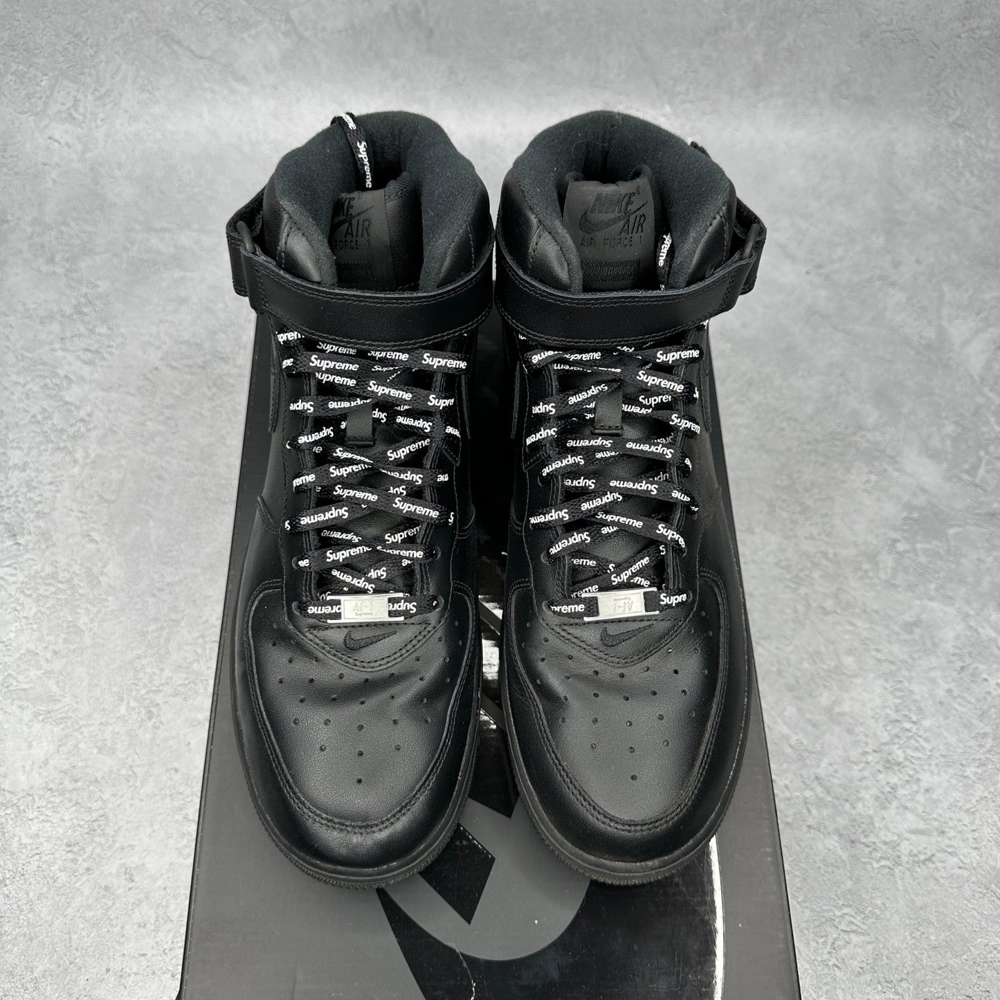 Nike Air Force 1 Mid Supreme Black *pre - owned* SIZE 10.5 - Kicks Collective PA - Nike - FZ8784-001 - Men's Shoes - 10.5M/12W - Pre - Owned