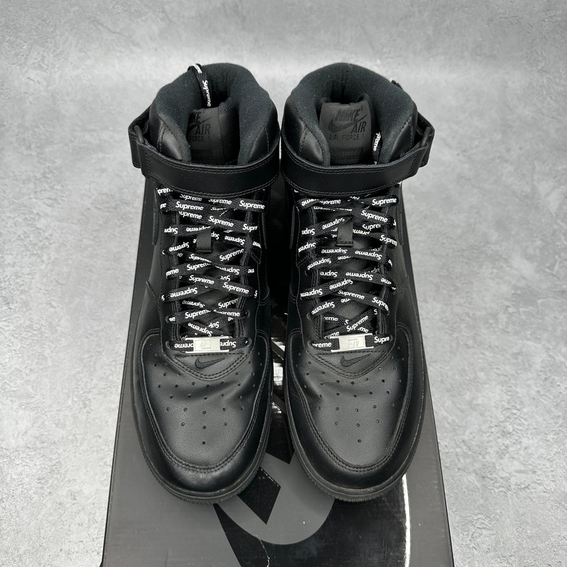 Nike Air Force 1 Mid Supreme Black *pre - owned* SIZE 10.5 - Kicks Collective PA - Nike - FZ8784-001 - Men's Shoes - 10.5M/12W - Pre - Owned