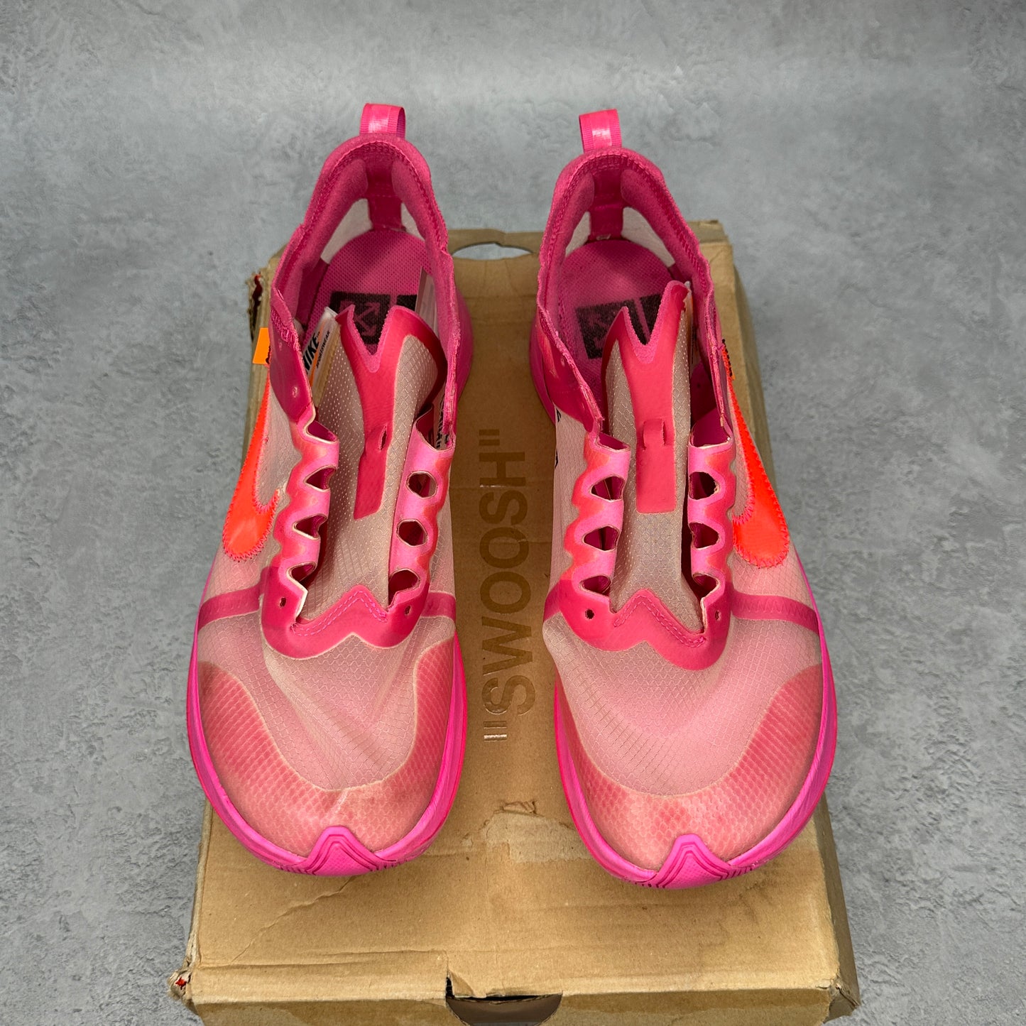 Nike Zoom Fly Off-White Pink *pre-owned* SIZE 11