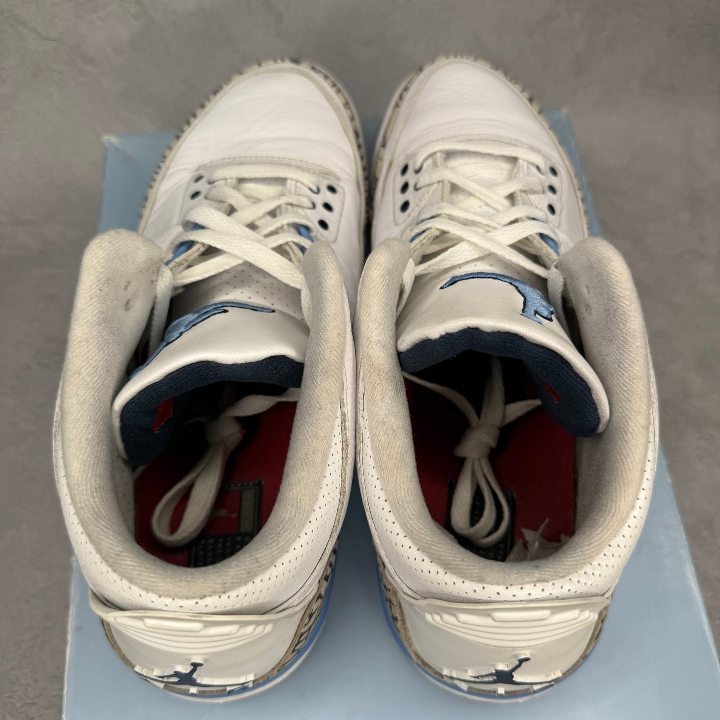 Jordan 3 Retro UNC (2020) *pre - owned* SIZE 13 - Kicks Collective PA - Jordan - CT8532 - 104 - Men's Shoes - 13M/14.5W - Pre - Owned