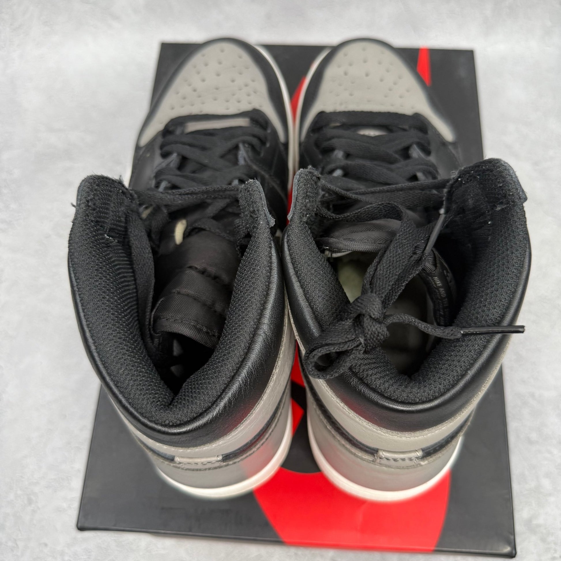 Jordan 1 Retro High Shadow (2018) *pre - owned* SIZE 10.5 - Kicks Collective PA - Jordan - 555088 - 013 - Men's Shoes - 10.5M/12W - Pre - Owned