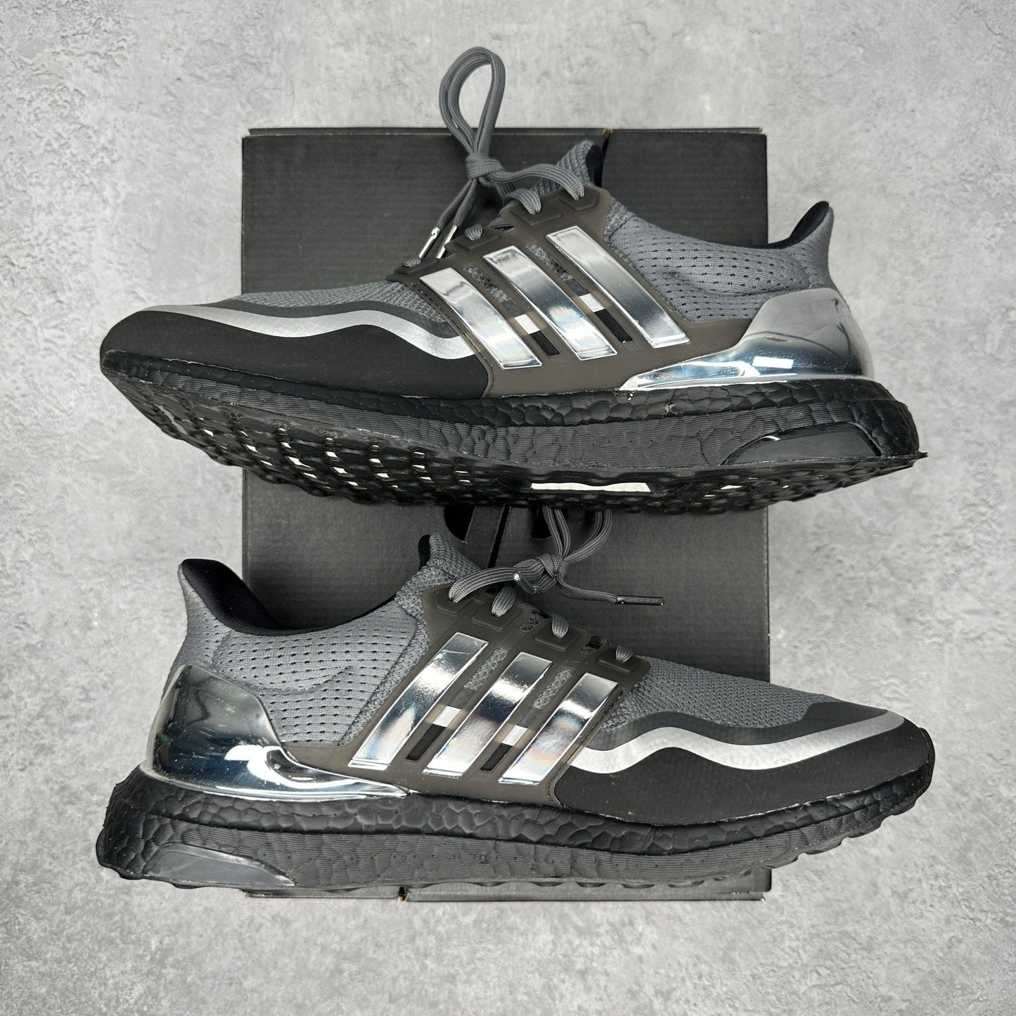 adidas Ultra Boost Grey Silver *pre - owned* SIZE 9.5 - Kicks Collective PA - adidas - EG8103 - Men's Shoes - 9.5M/11W - Pre - Owned